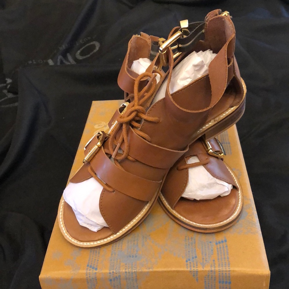 Gladiator sandal
